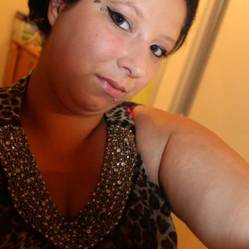 Kelys - Escort girl à Anhée Profil de Kelys, 42 ans, Escort girl à Anhée (Namur)